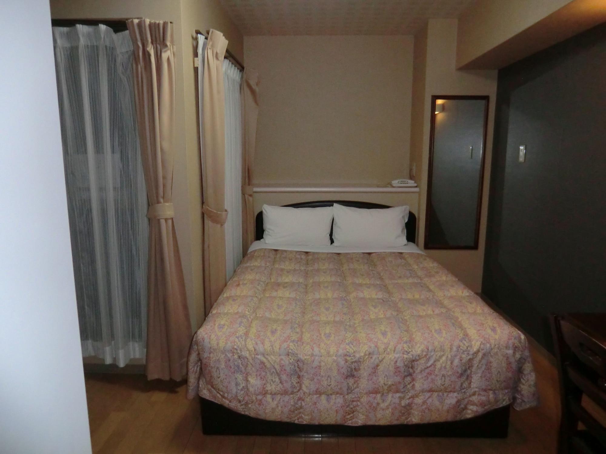 Hotel Azu Garden Nippombashi Osaka Exterior foto