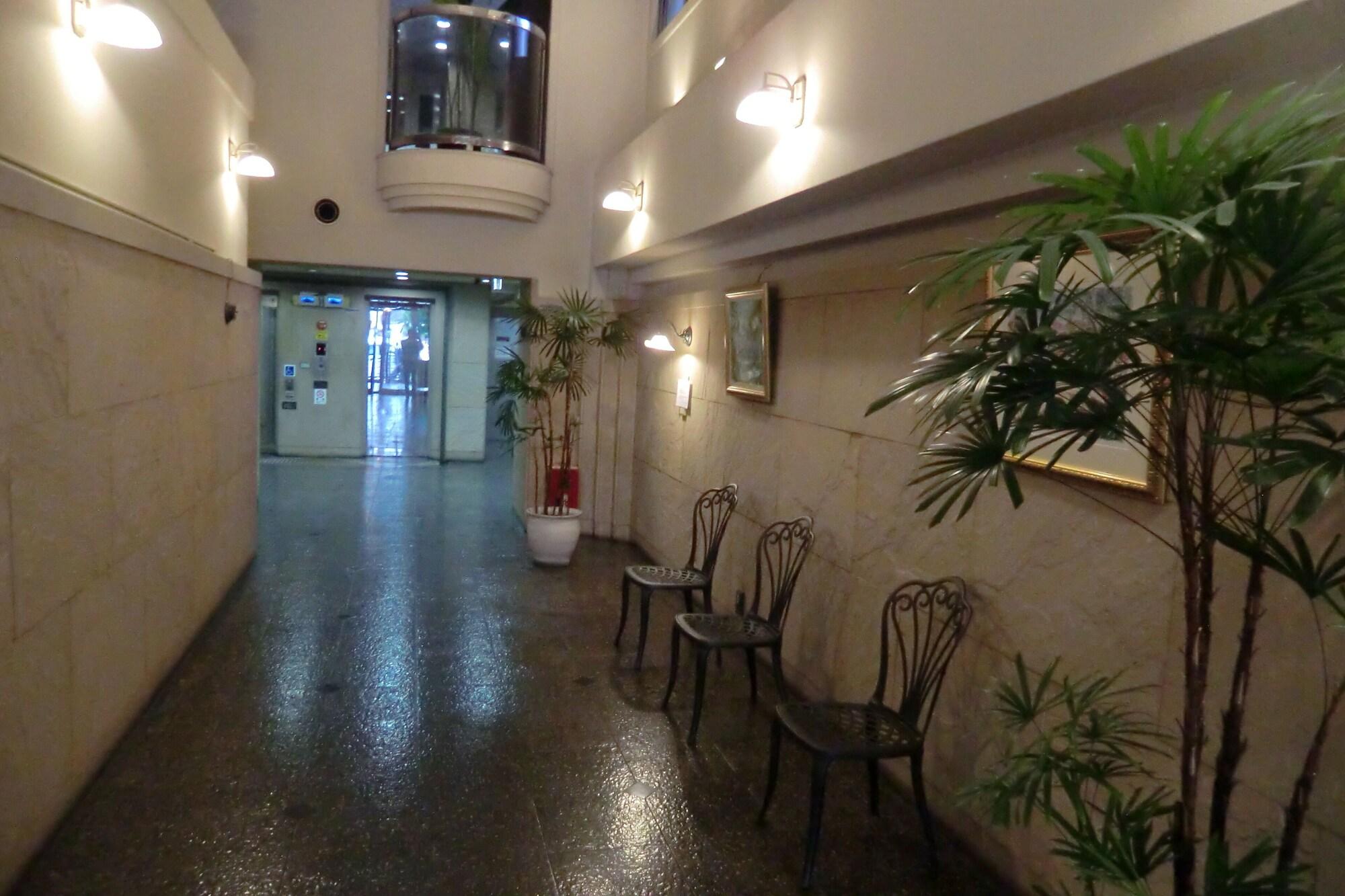 Hotel Azu Garden Nippombashi Osaka Exterior foto